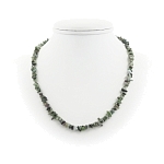 Яшма зеленая, "Россыпь" галька разноразмерная, бусы 45..50см